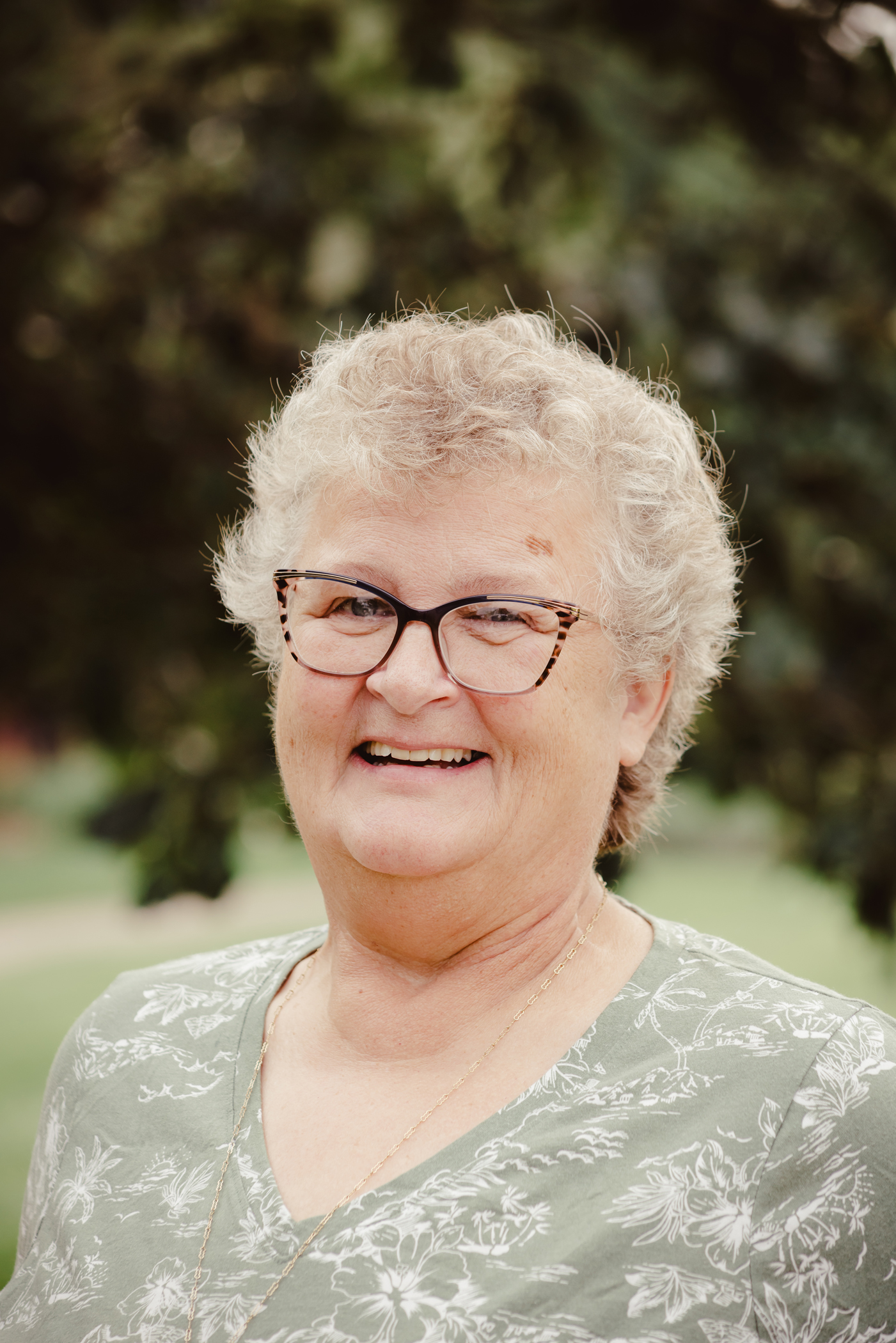 Gullquist, Connie